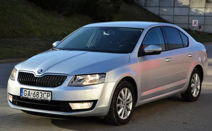 warmińsko-mazurskie Skoda Octavia cena 34999 przebieg: 275000, rok produkcji 2014 z Gdańsk